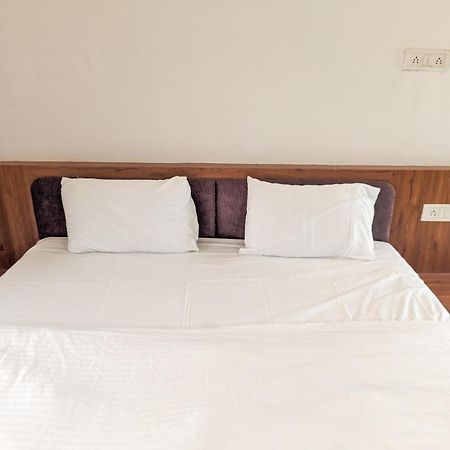 Samrat Homestay Garudeshwar Extérieur photo
